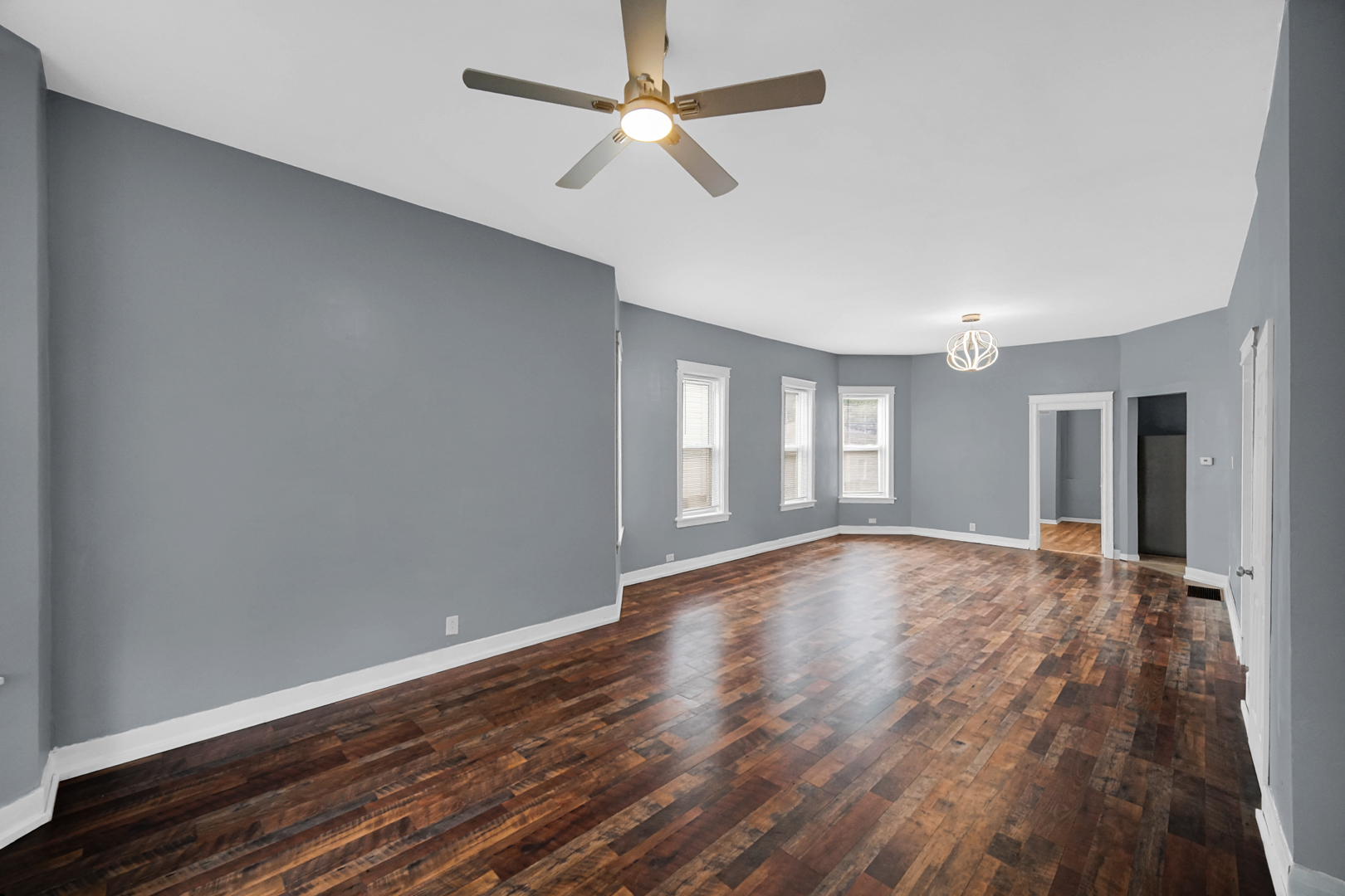 135 W 109th Place