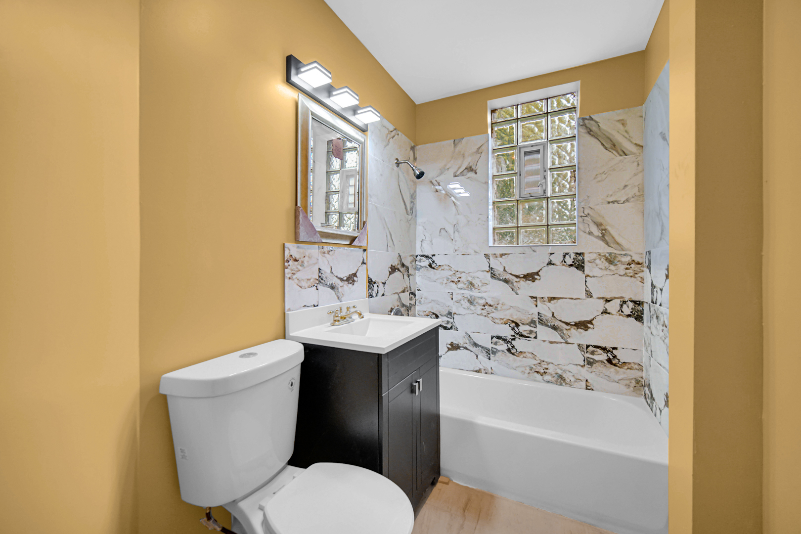 135 W 109th Place