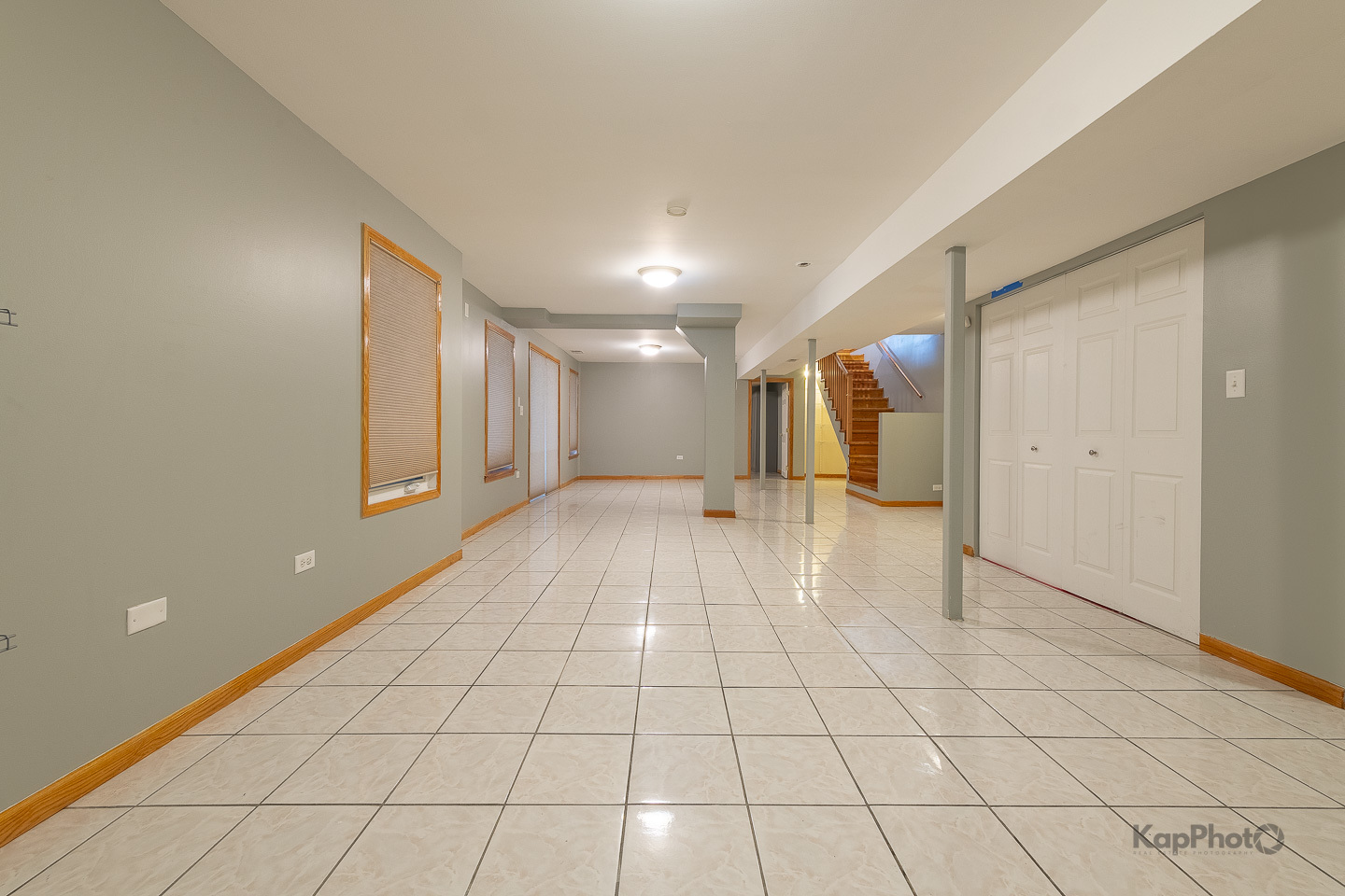 6126 S University Avenue Unit: 1