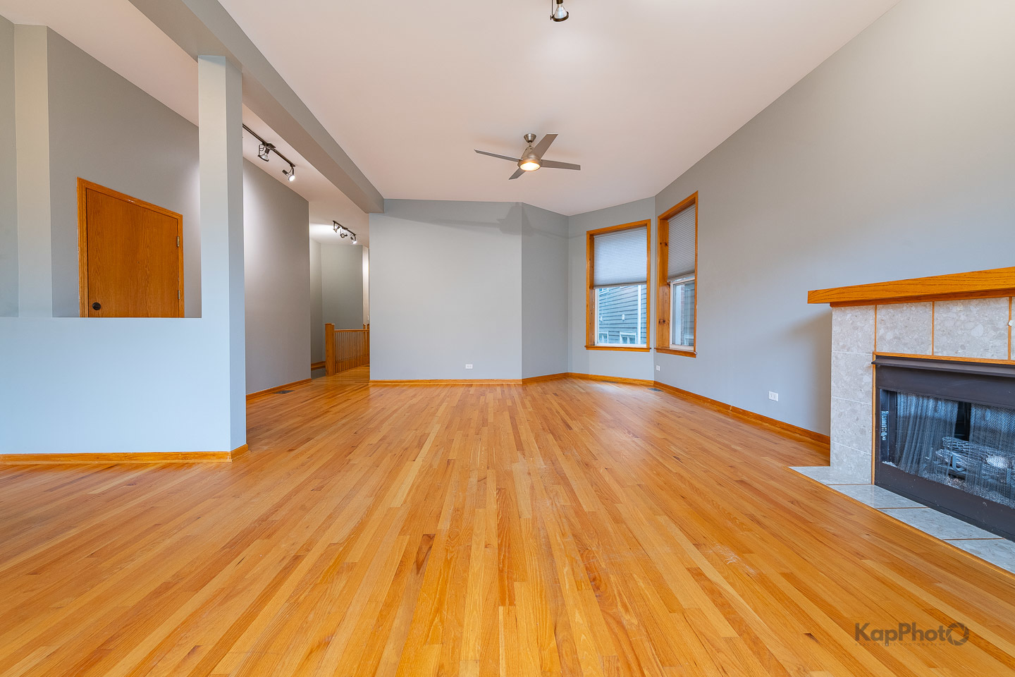 6126 S University Avenue Unit: 1