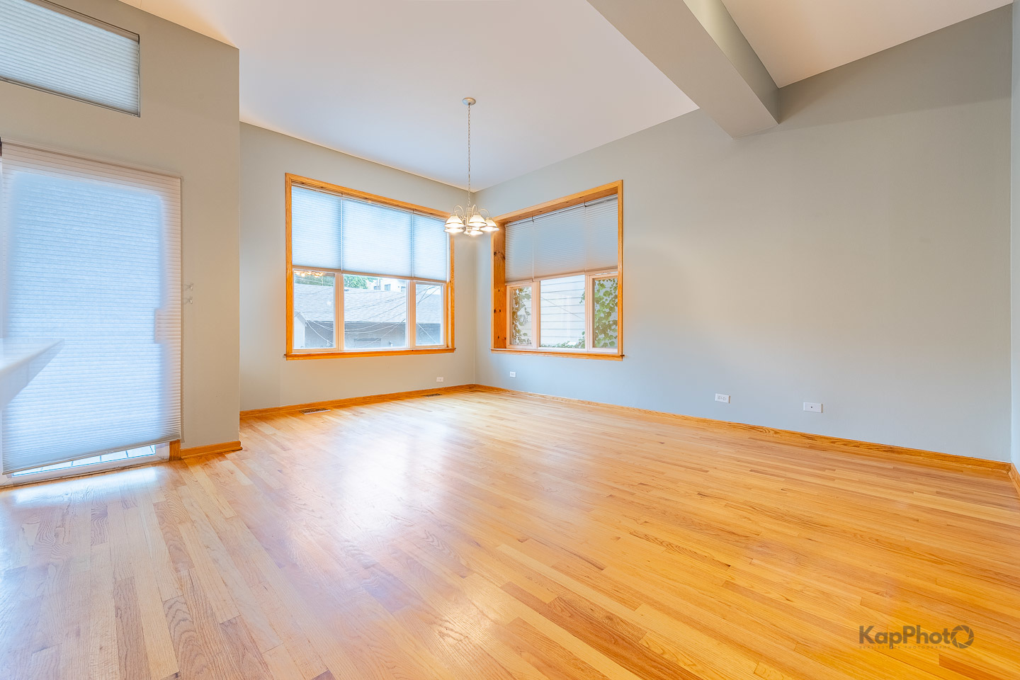 6126 S University Avenue Unit: 1