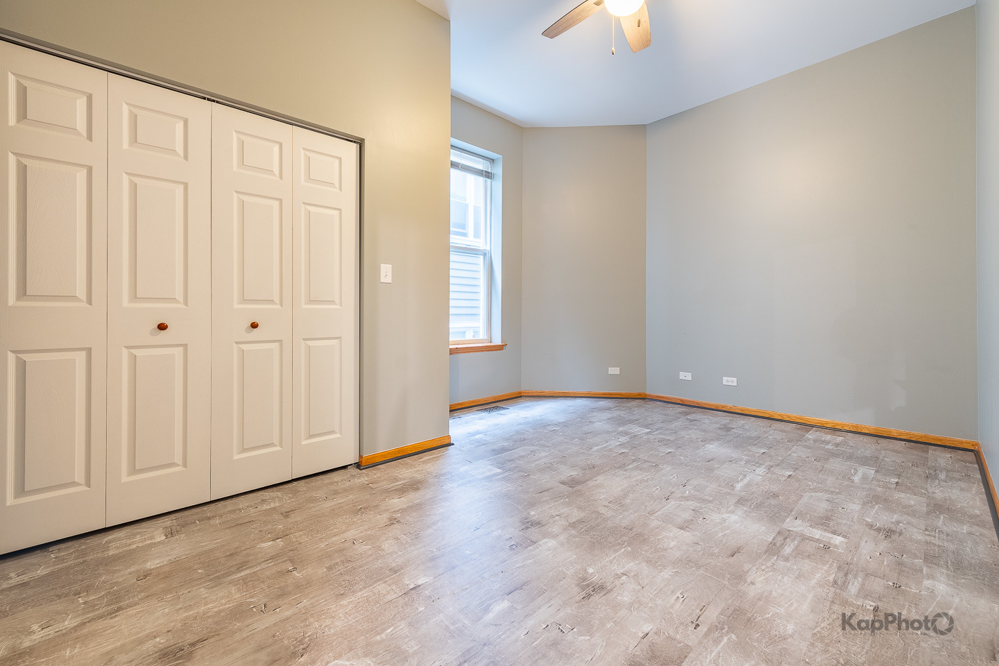 6126 S University Avenue Unit: 1
