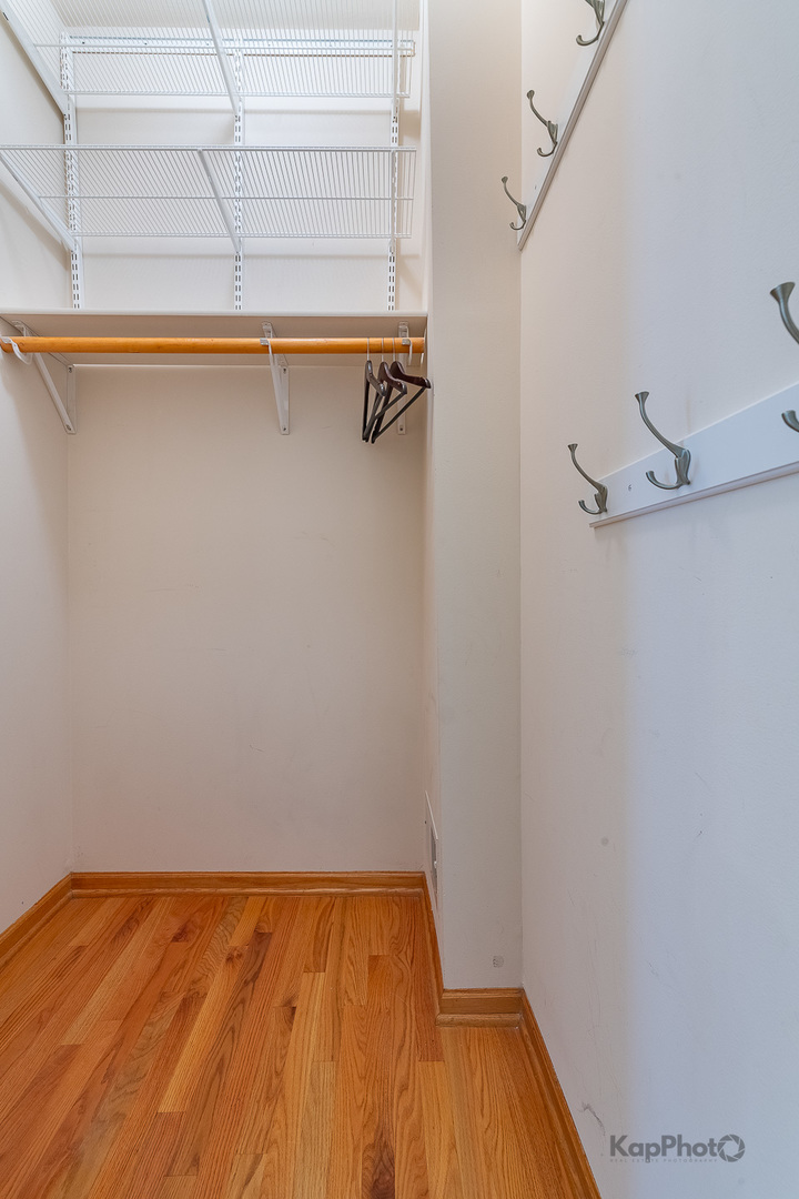 6126 S University Avenue Unit: 1
