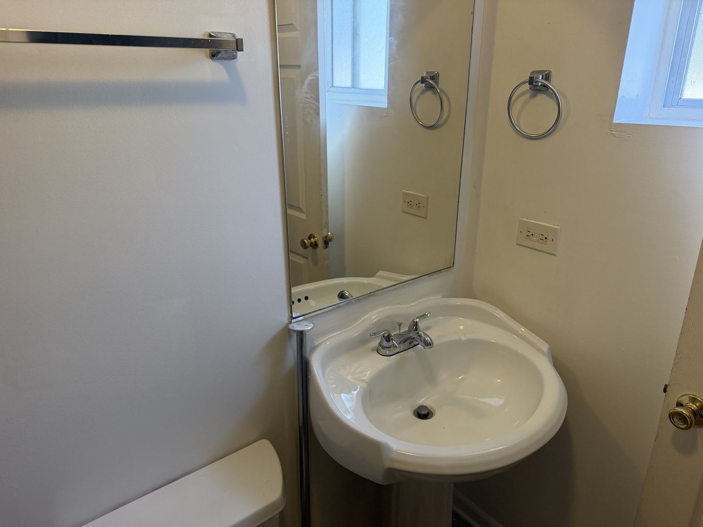 6125 S Ada Street Unit: 2