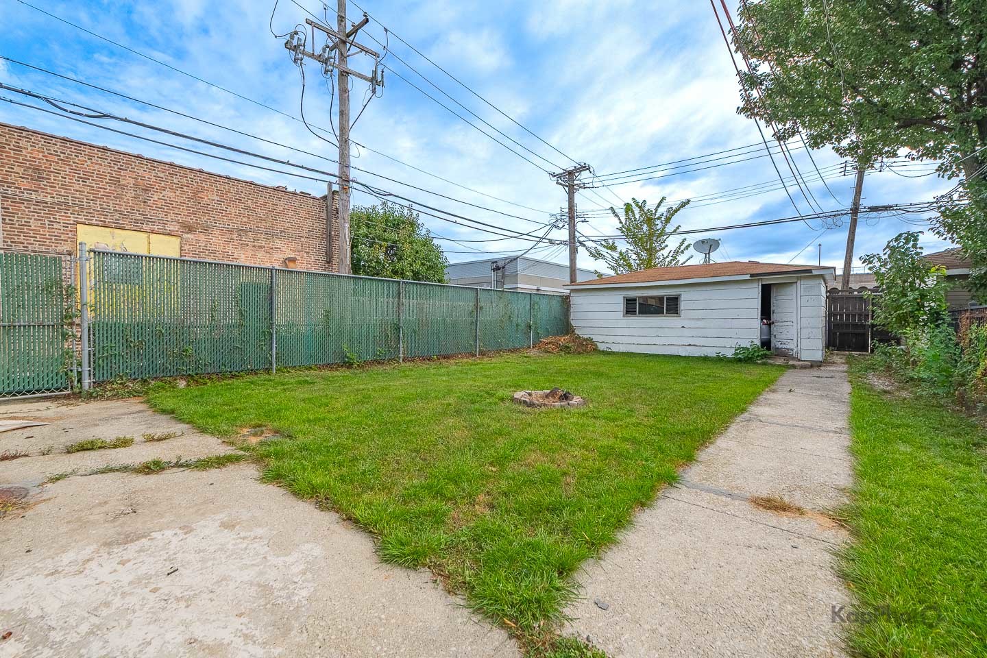 2343 N Parkside Avenue