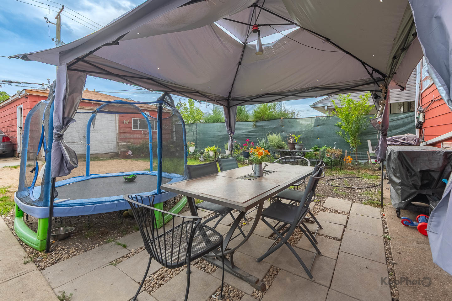2135 N Latrobe Avenue