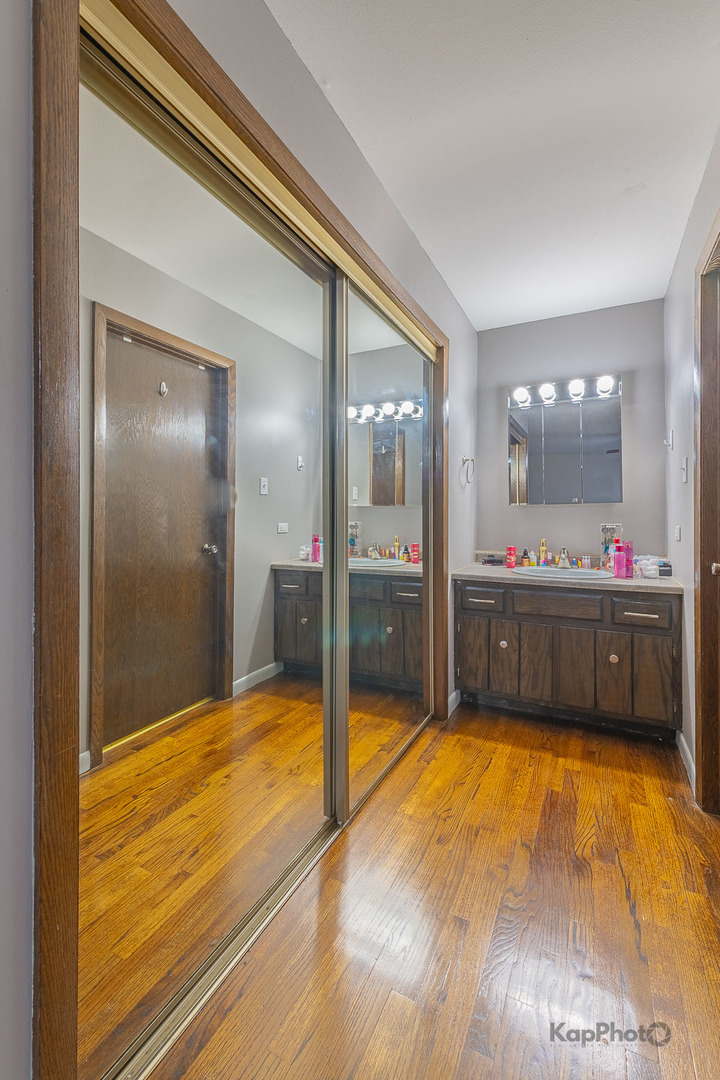 1227 Timber Place