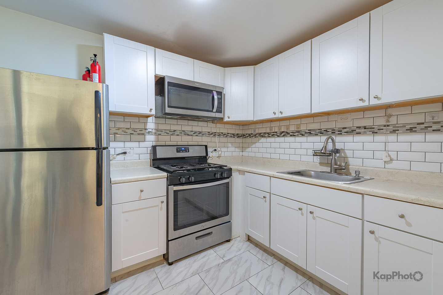 1450 E 55th Street Unit: 527S