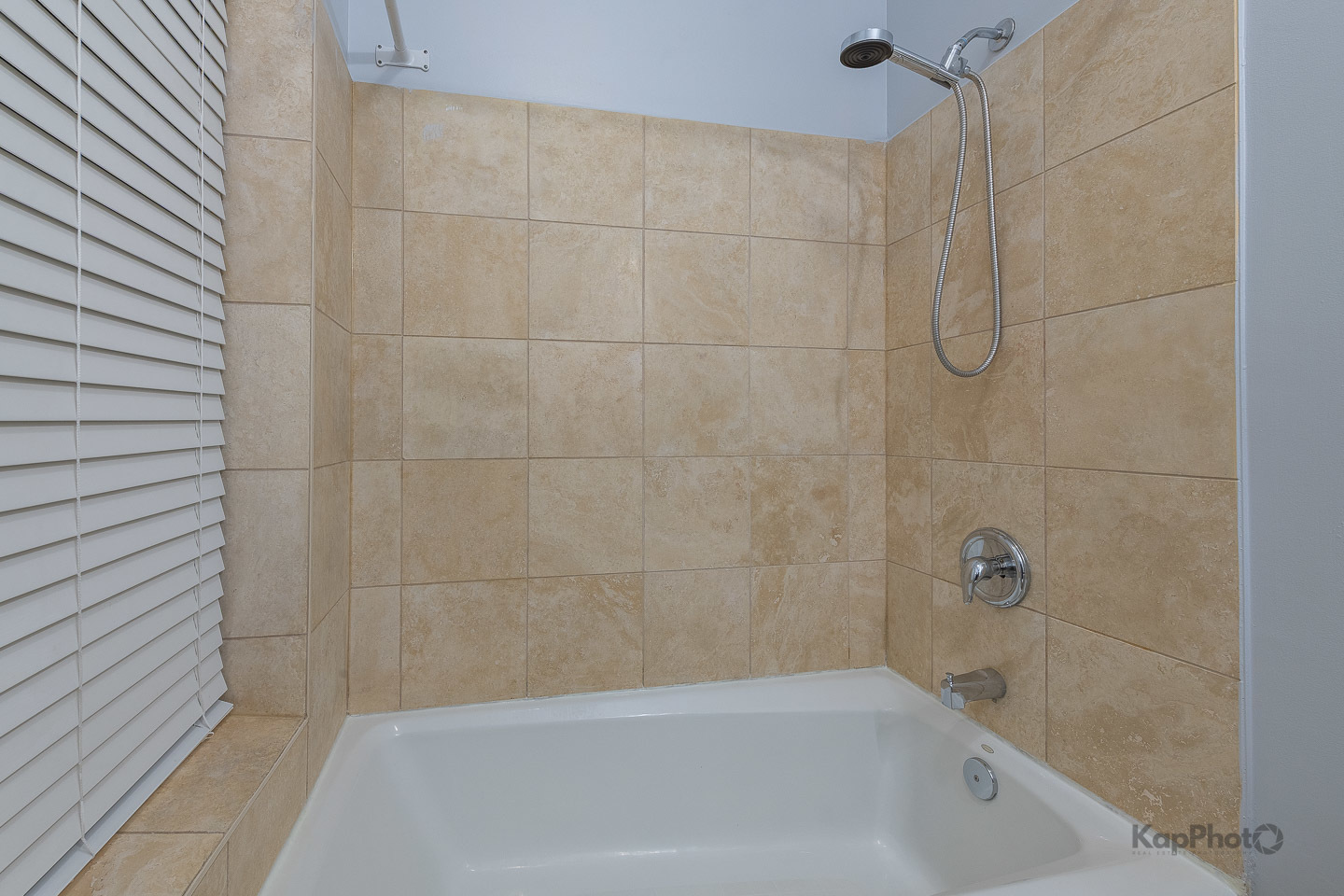 2254 W Adams Street Unit: 0