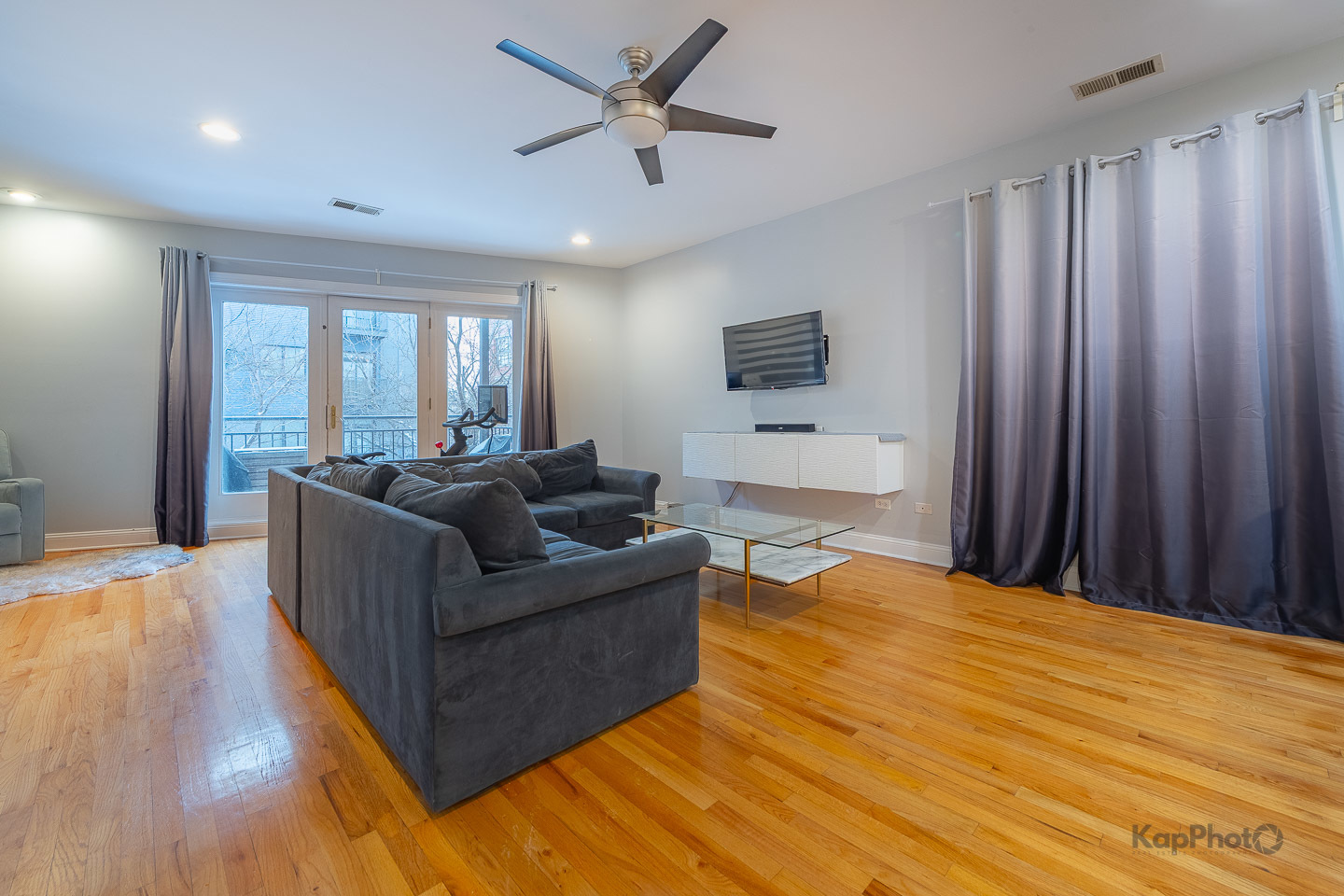 31 E 26th Street Unit: 3