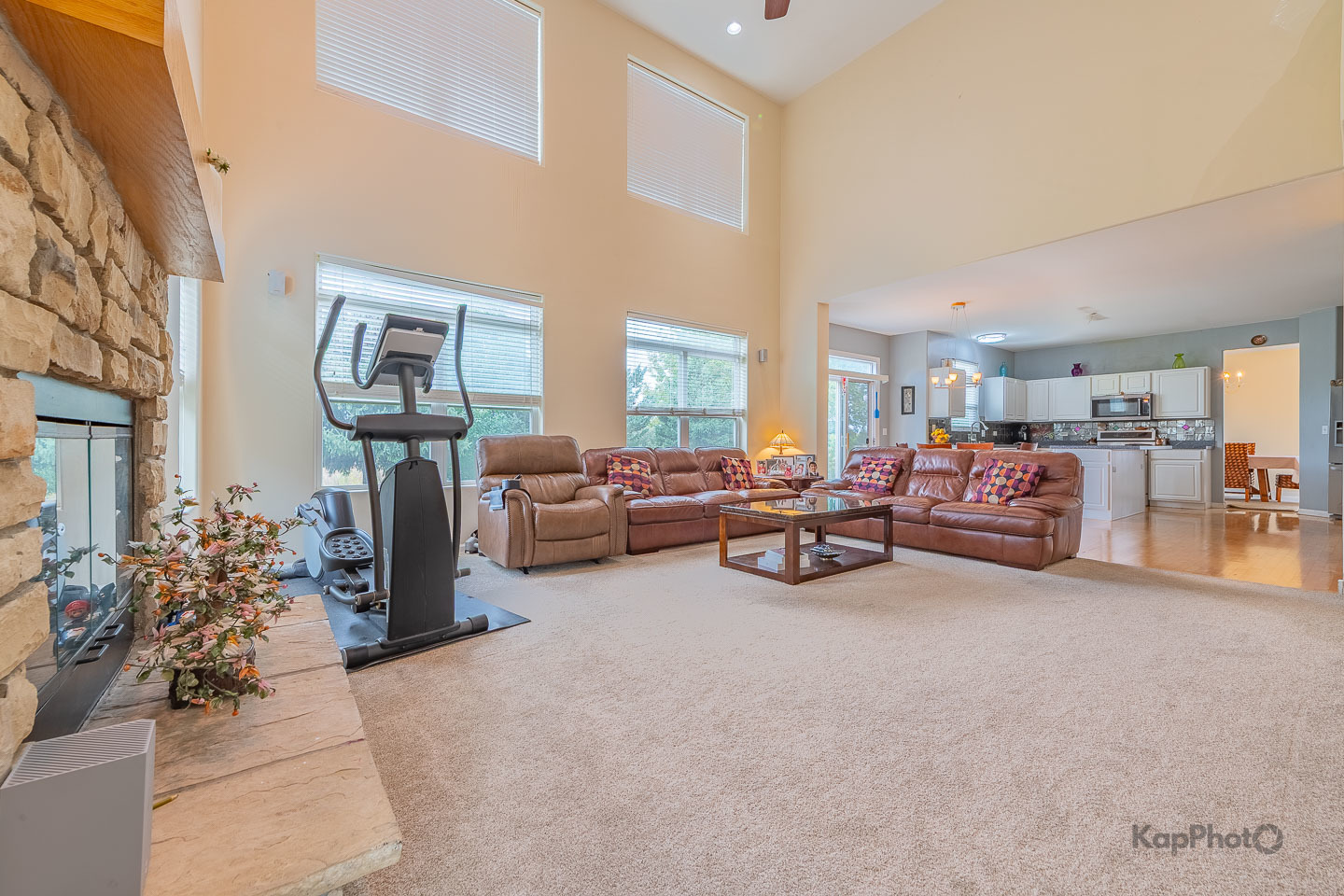 1512 Parkside Drive