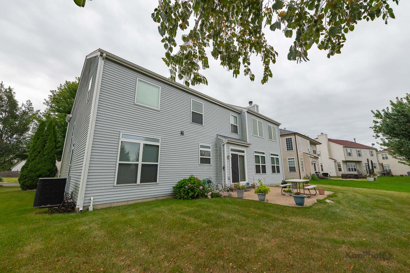 1512 Parkside Drive