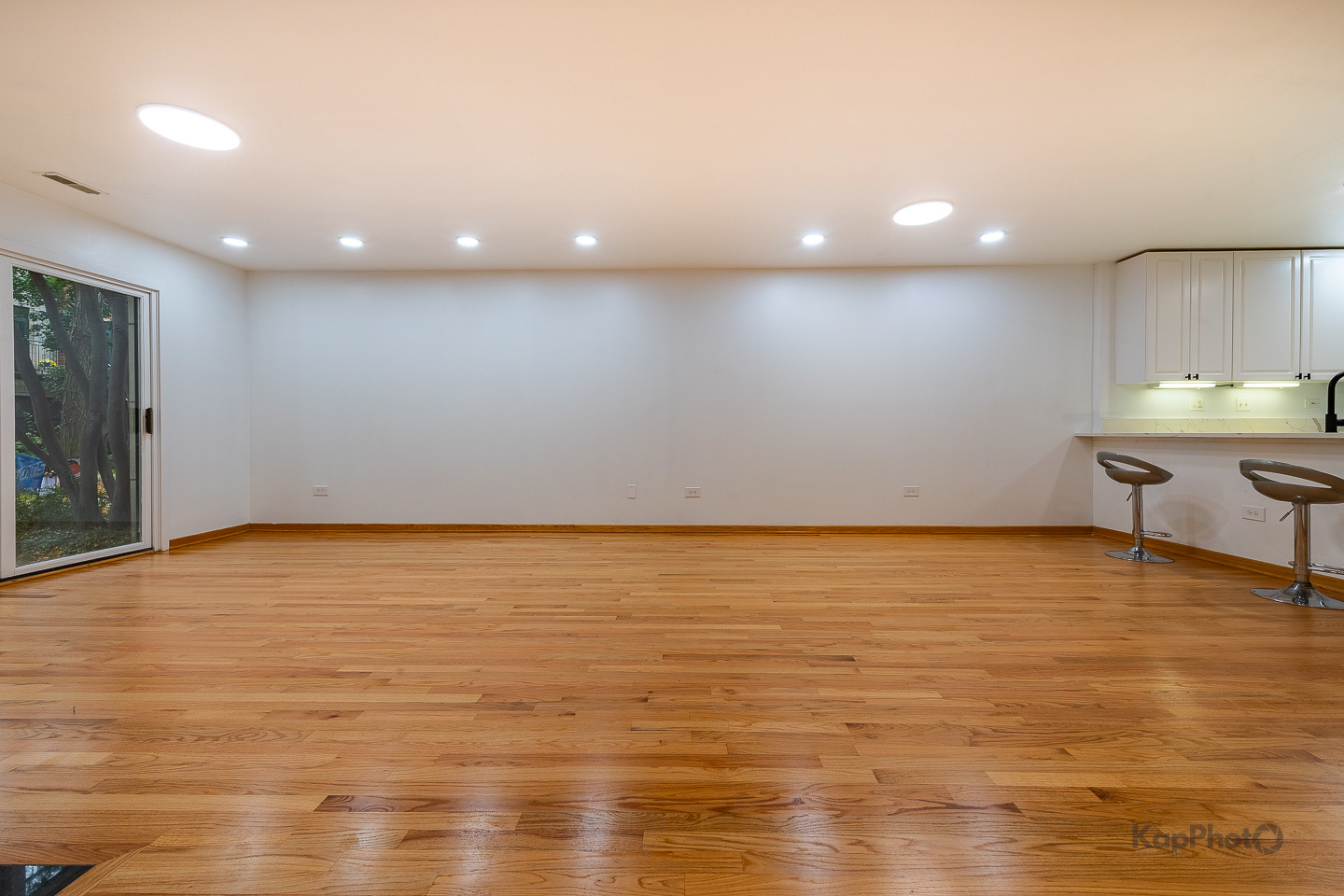 1812 S Dearborn Street Unit: 31