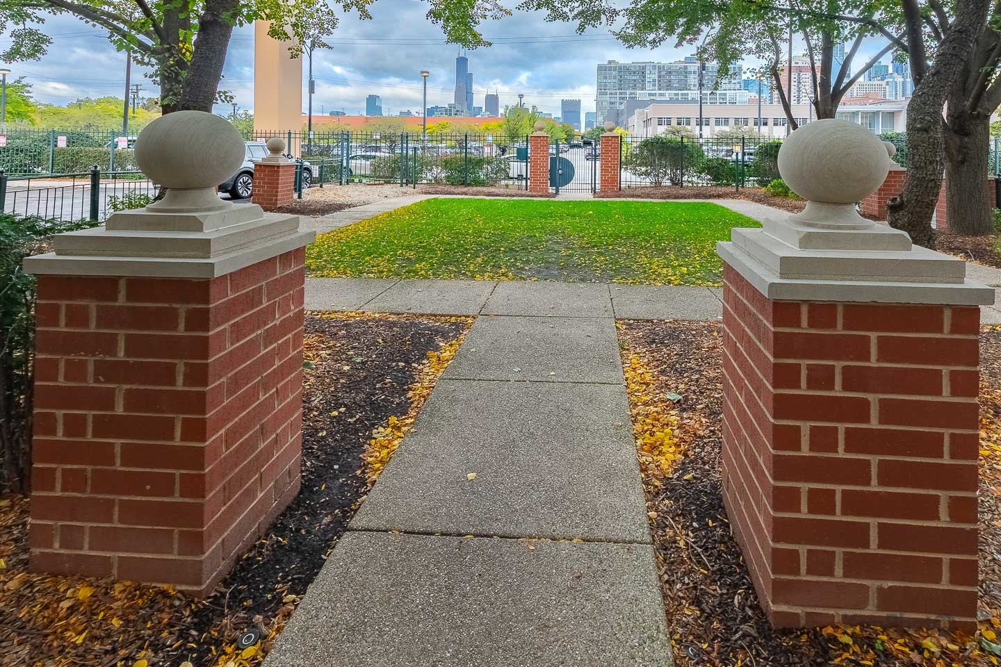 1812 S Dearborn Street Unit: 31