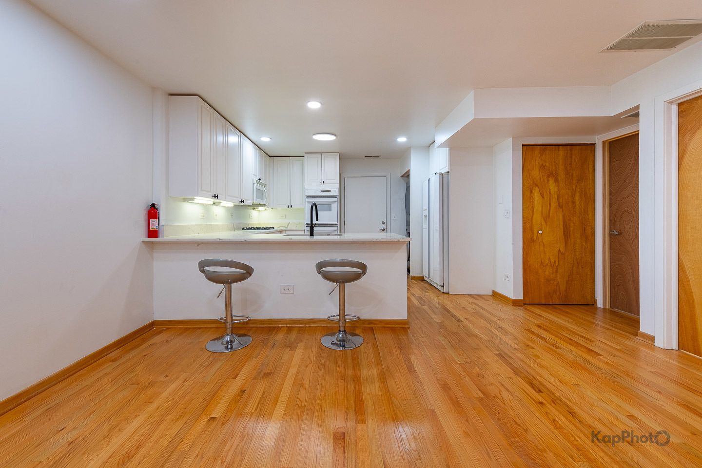 1812 S Dearborn Street Unit: 31