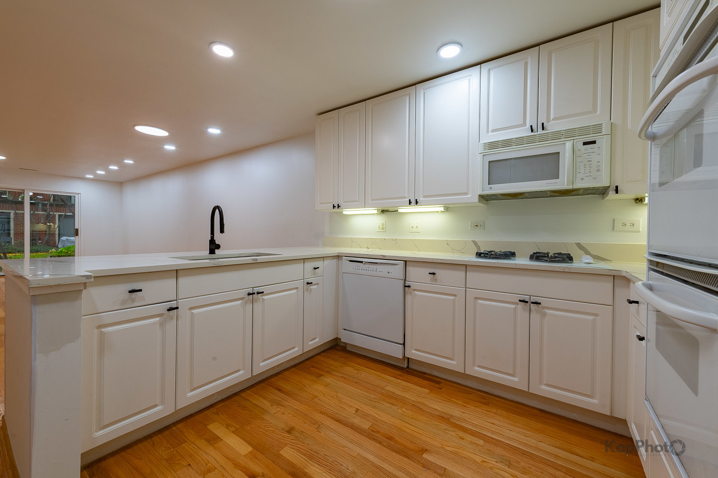 1812 S Dearborn Street Unit: 31