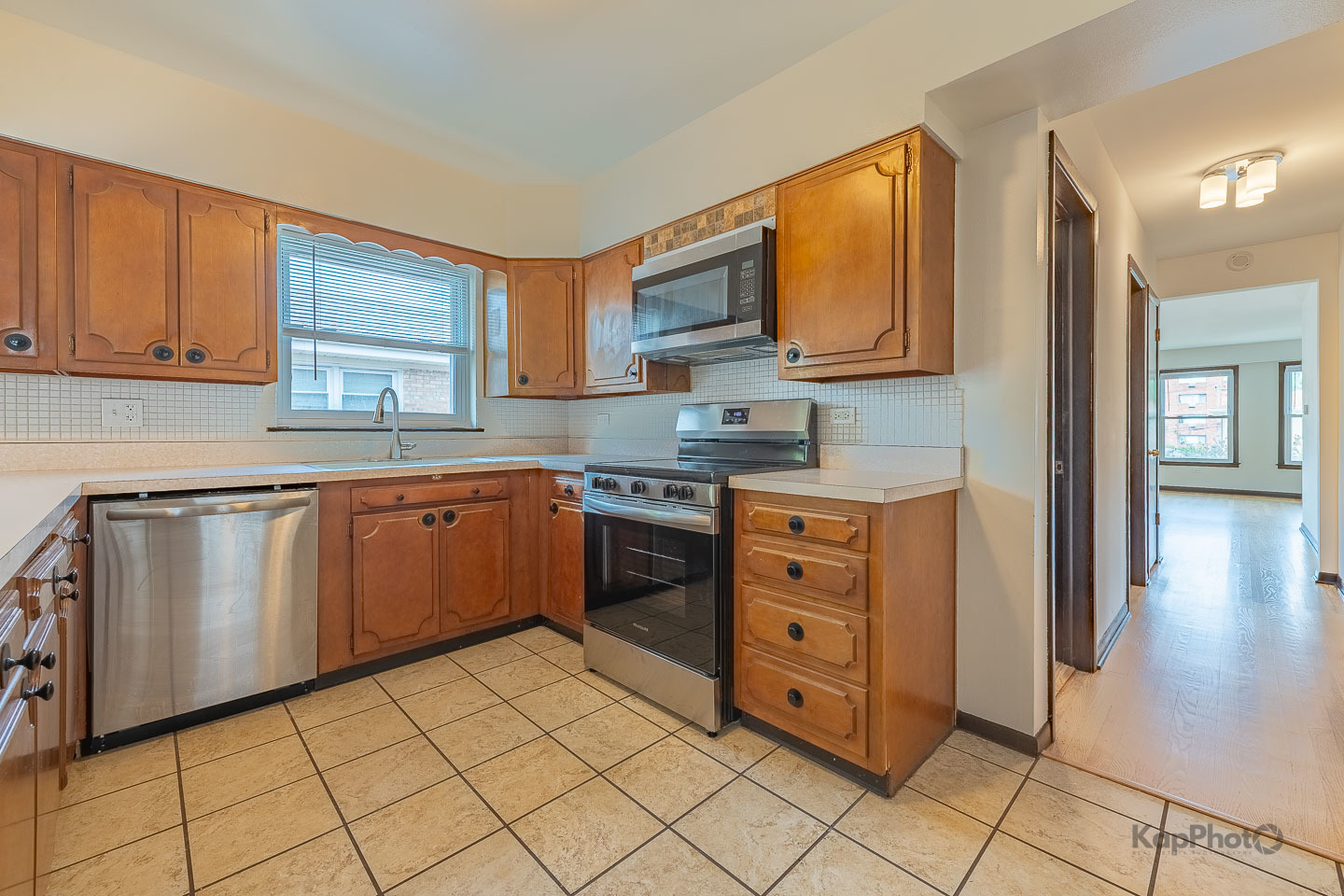 8503 W Berwyn Avenue Unit: 2