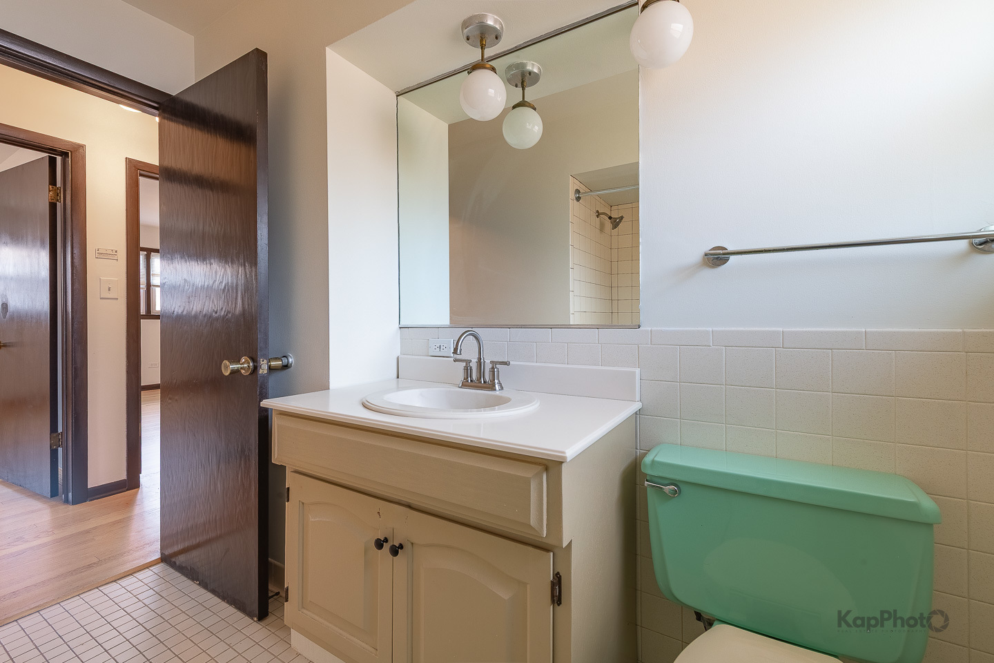 8503 W Berwyn Avenue Unit: 2