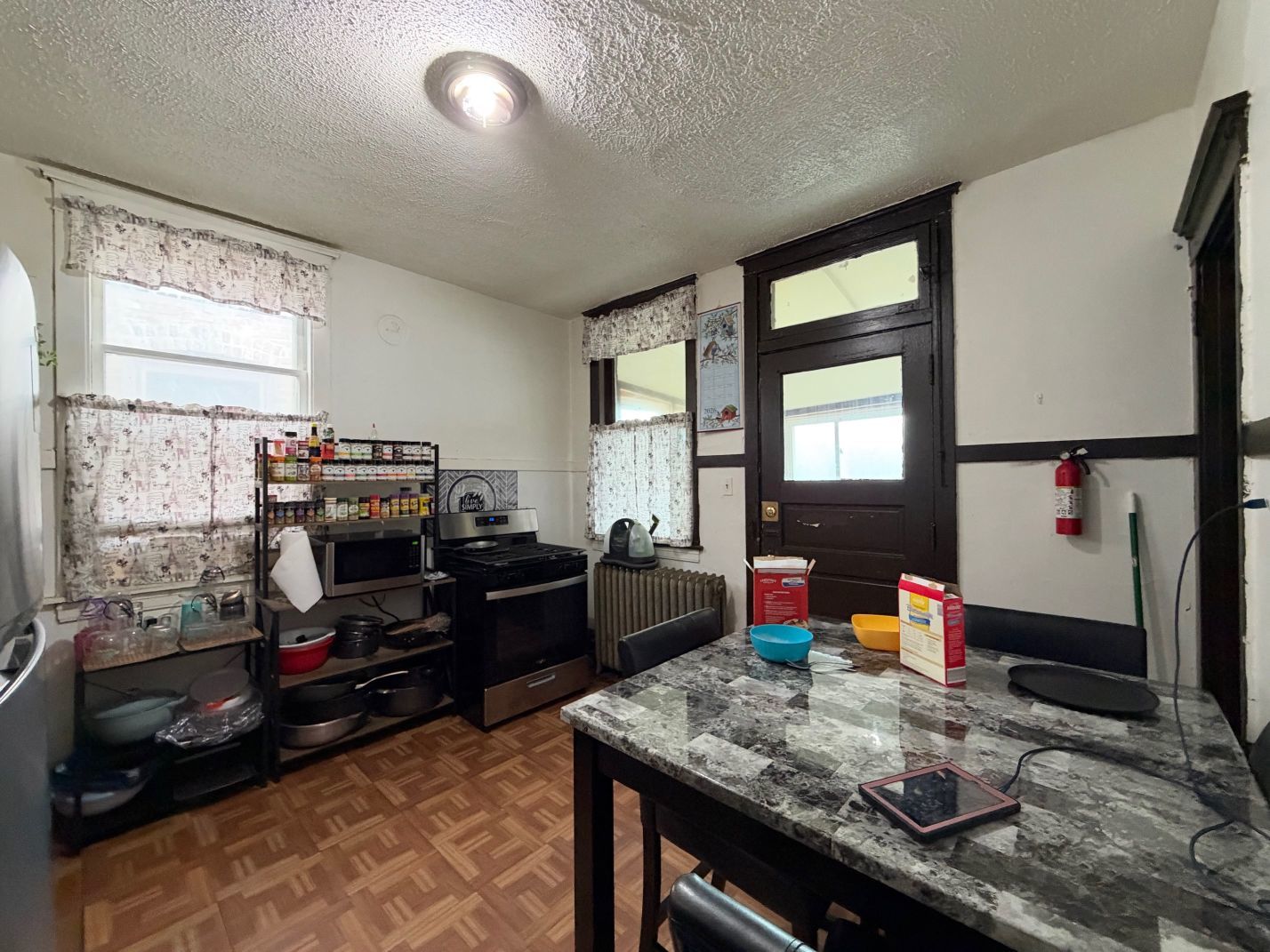 916 N Lavergne Avenue