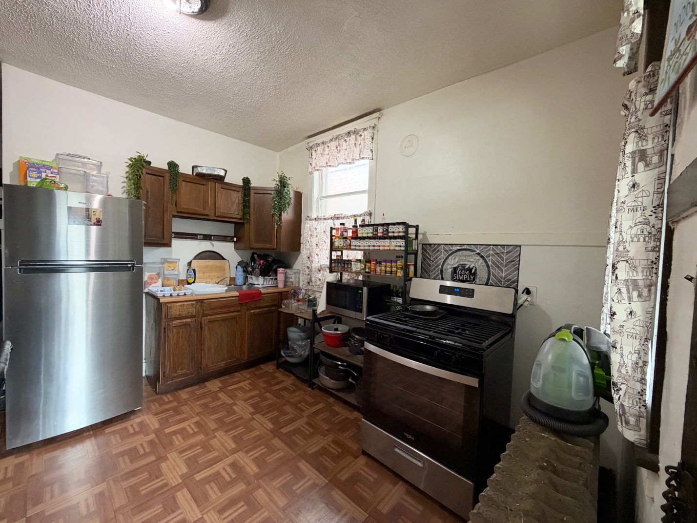 916 N Lavergne Avenue