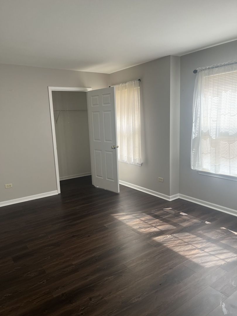 1404 W Split Oak Circle