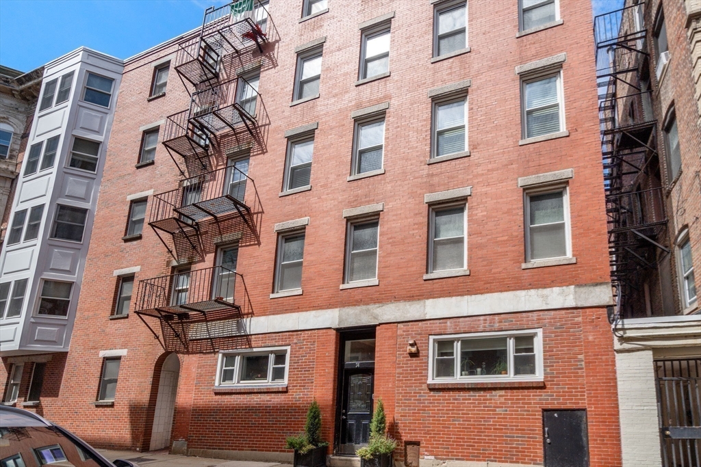 34 Clark Street # 7