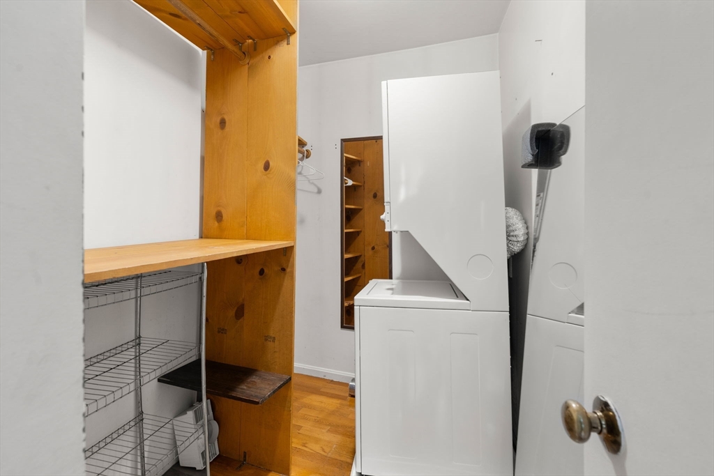 88 Prince Street # 8