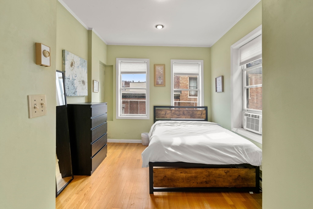 88 Prince Street # 8