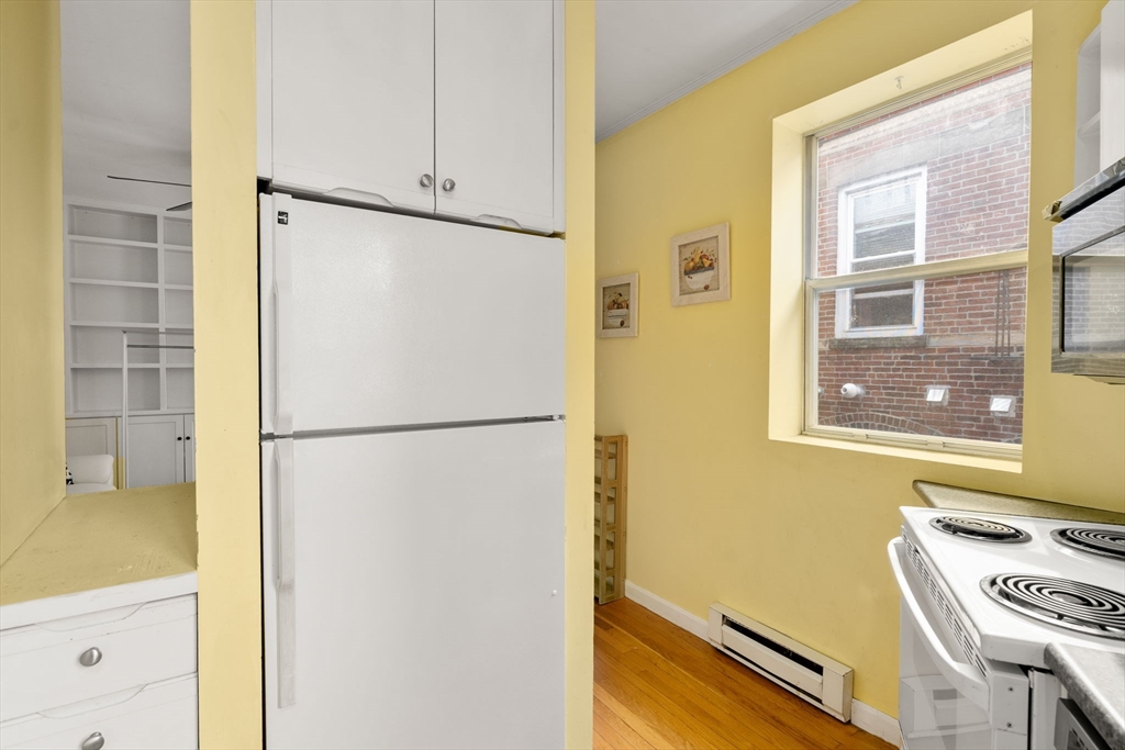 88 Prince Street # 8