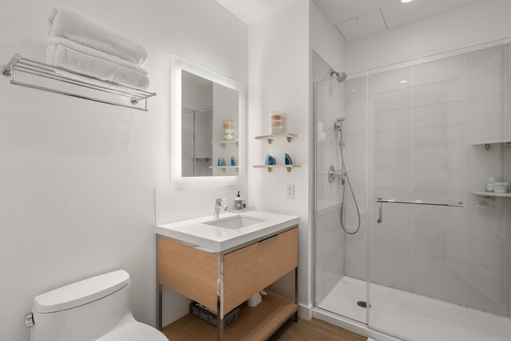 188 Brookline Ave # 19G