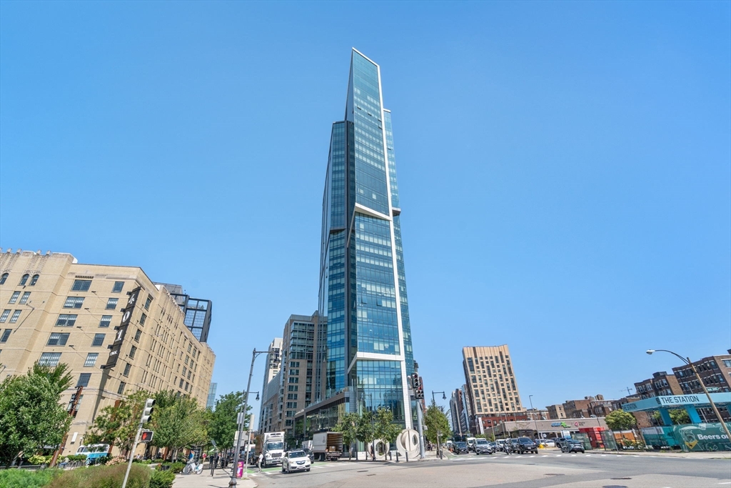 188 Brookline Ave # 19G