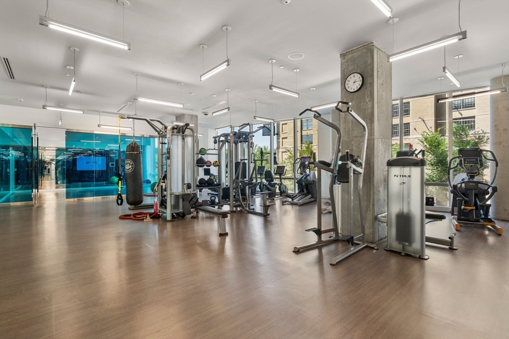 188 Brookline Ave # 19G