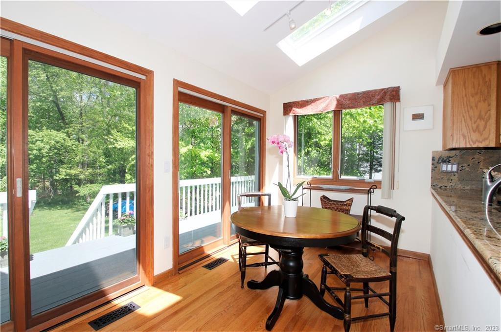 4 Lyndenwood Drive