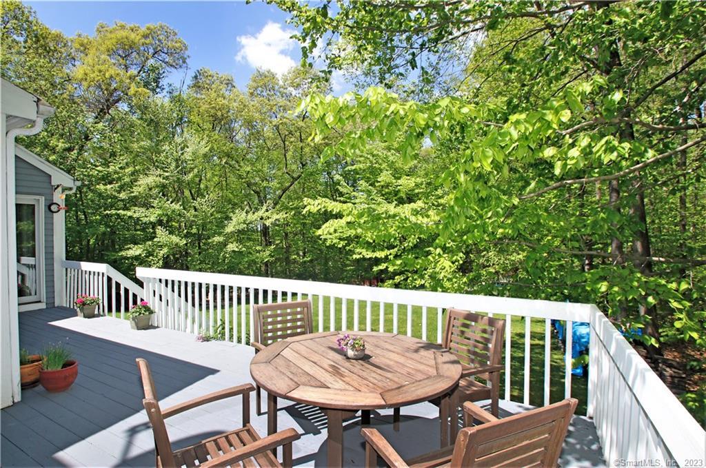 4 Lyndenwood Drive