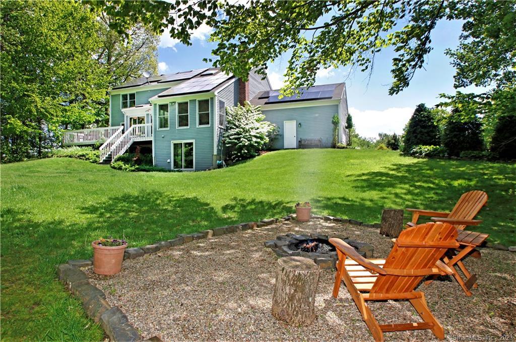 4 Lyndenwood Drive