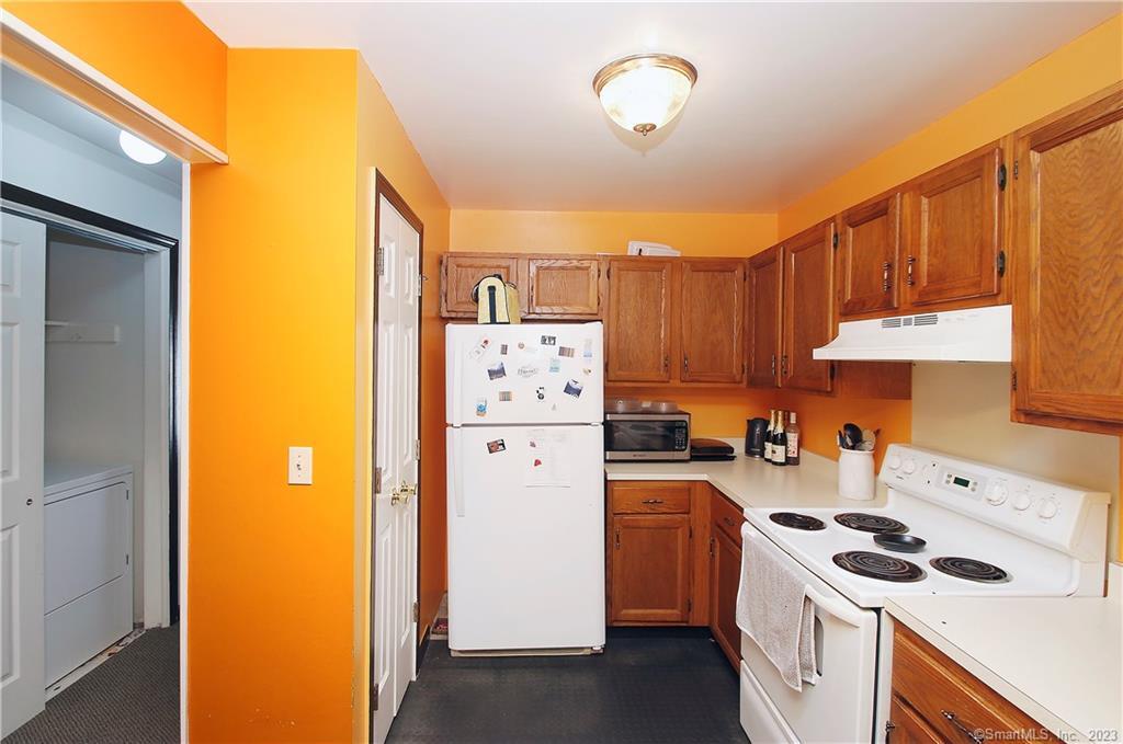 215 Willow Springs 215