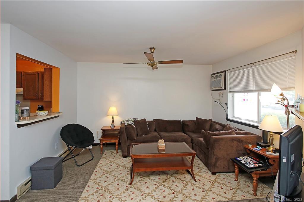 215 Willow Springs 215