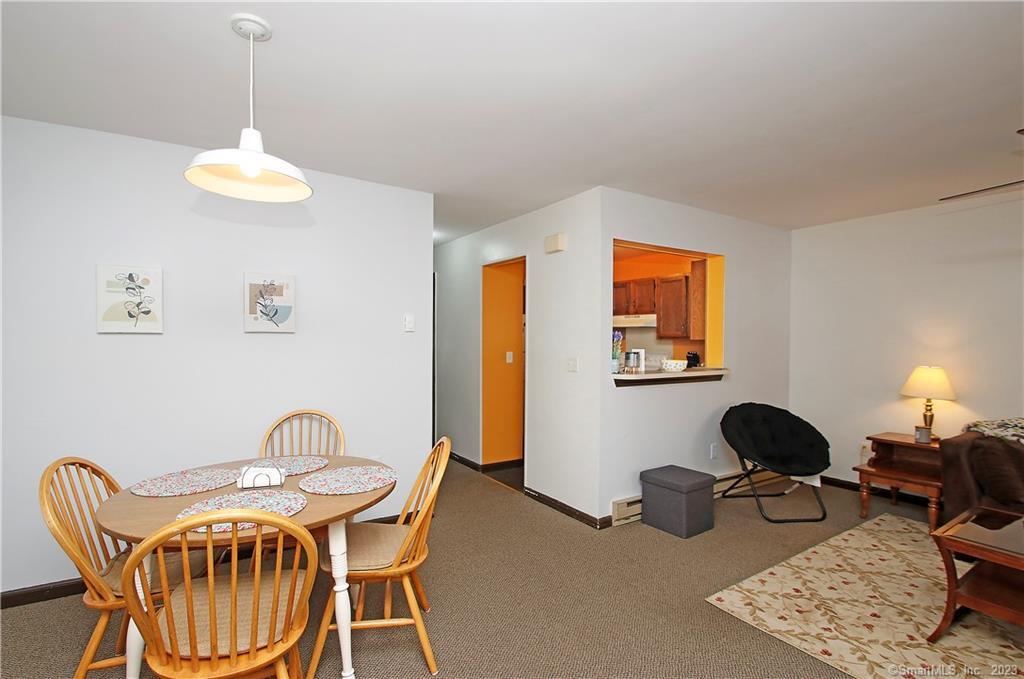 215 Willow Springs 215