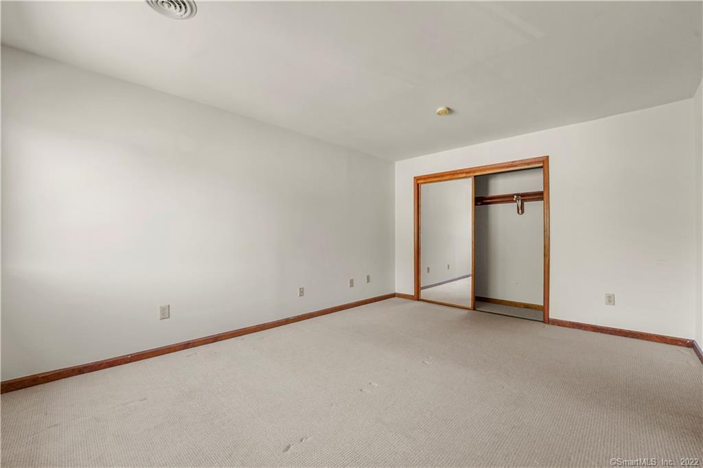 60 Padanaram Road 51