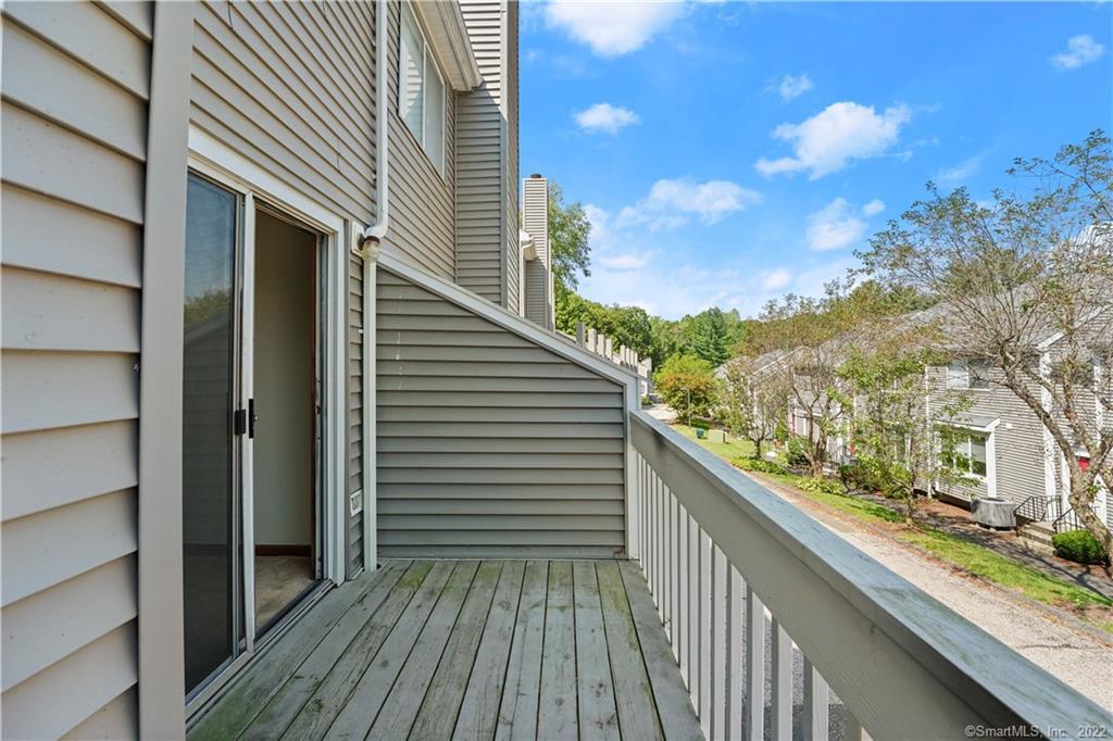 60 Padanaram Road 51