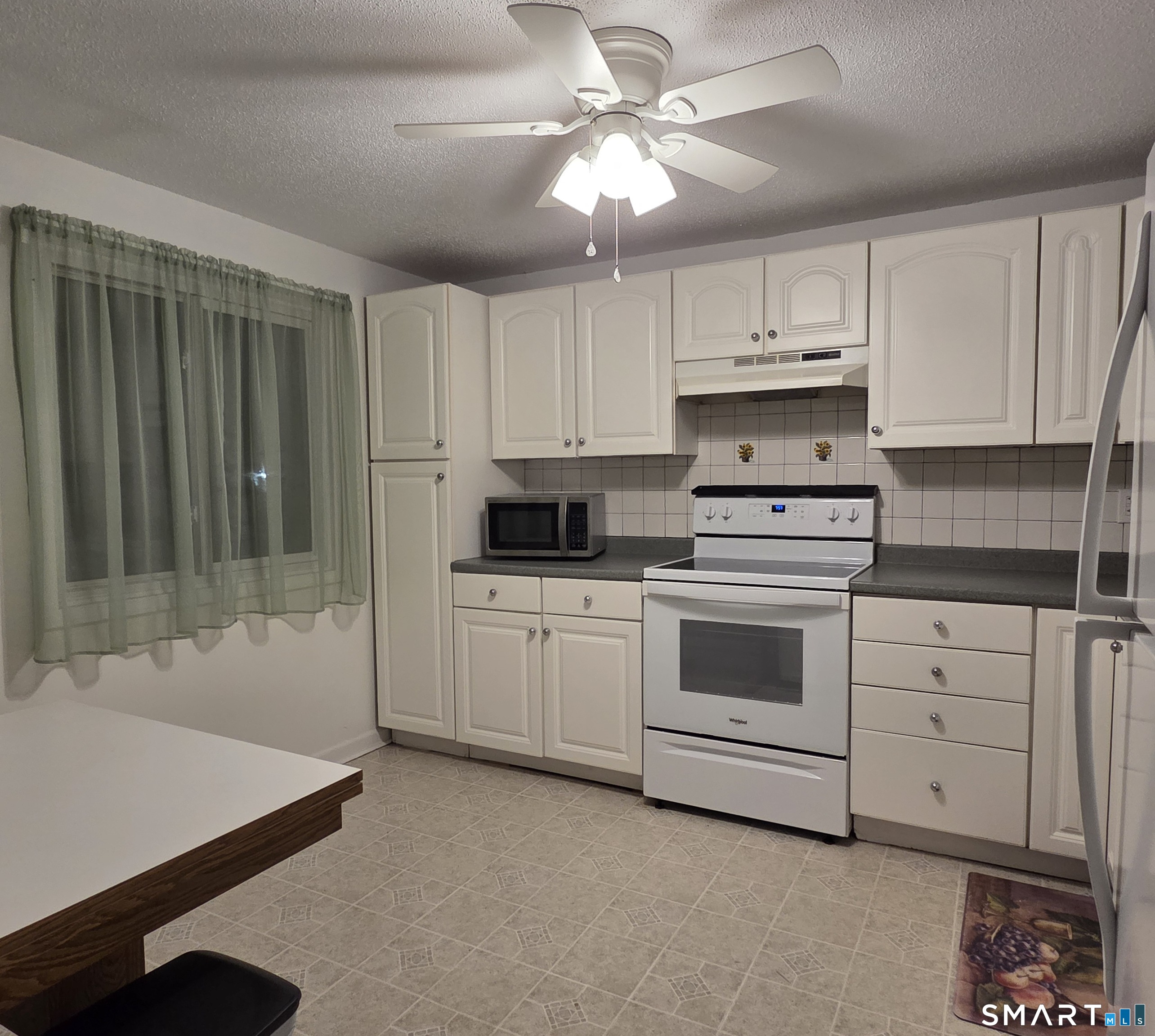 7 Padanaram Road C77