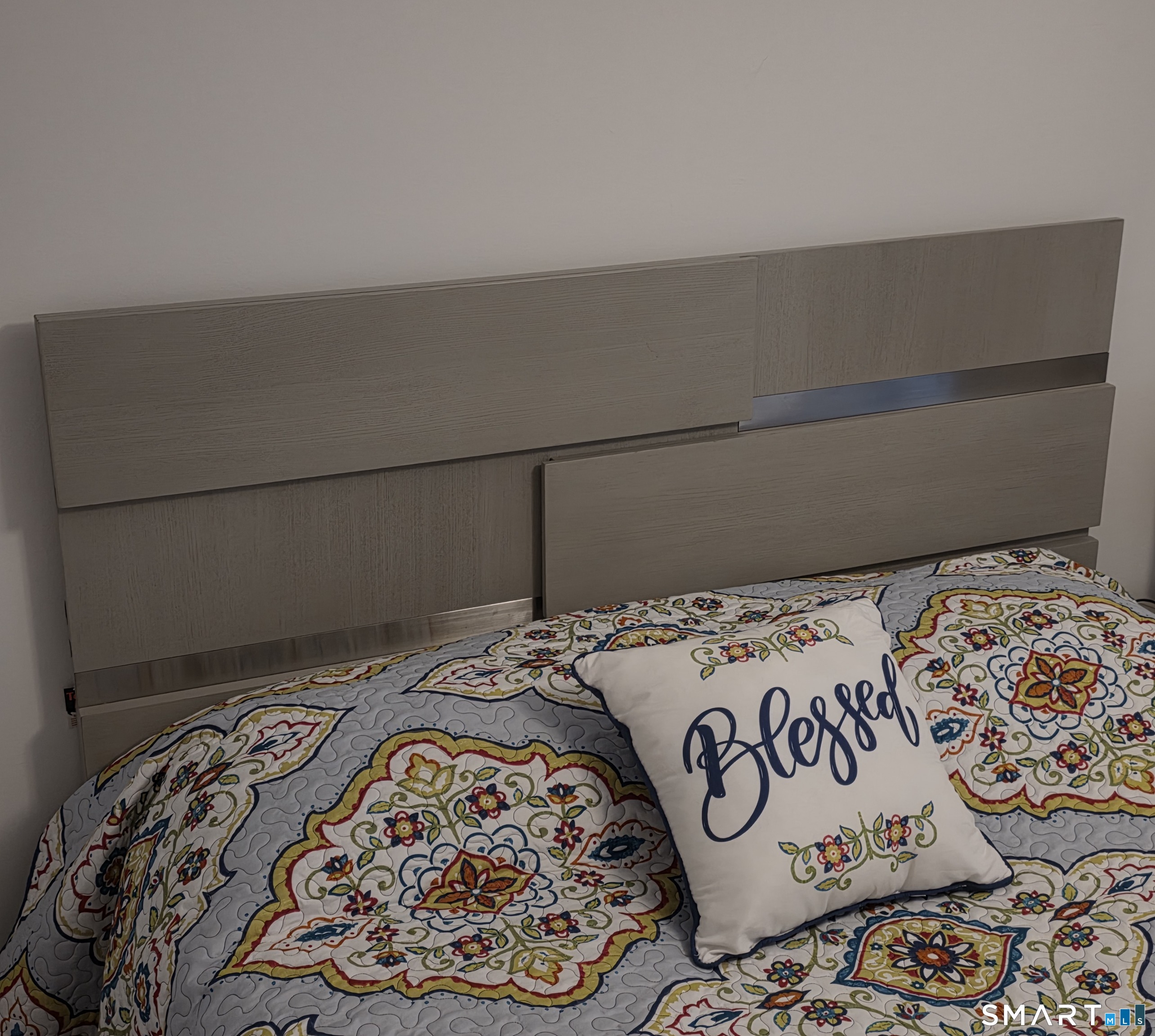 7 Padanaram Road C77