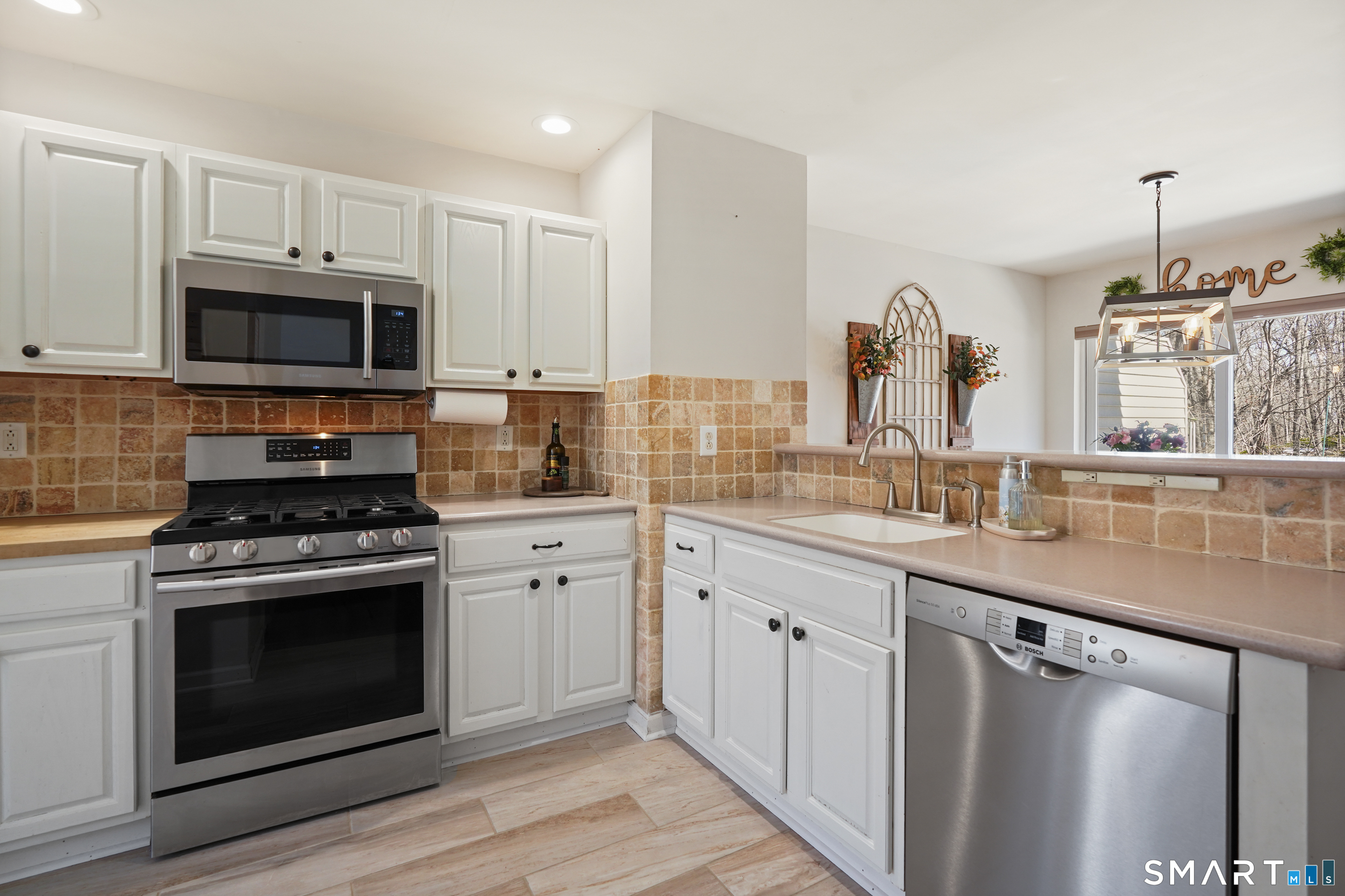 1902 Cypress Drive 1902