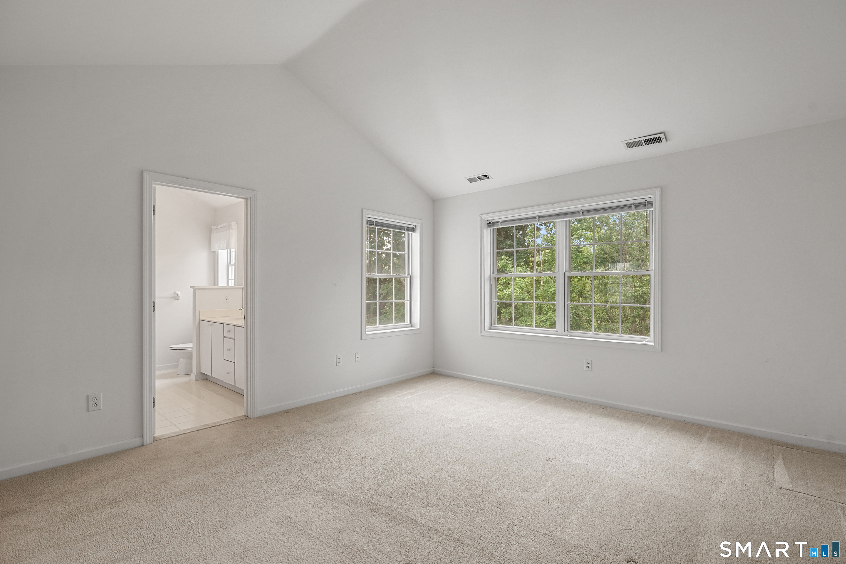 1104 Bradford Drive Unit: 1104