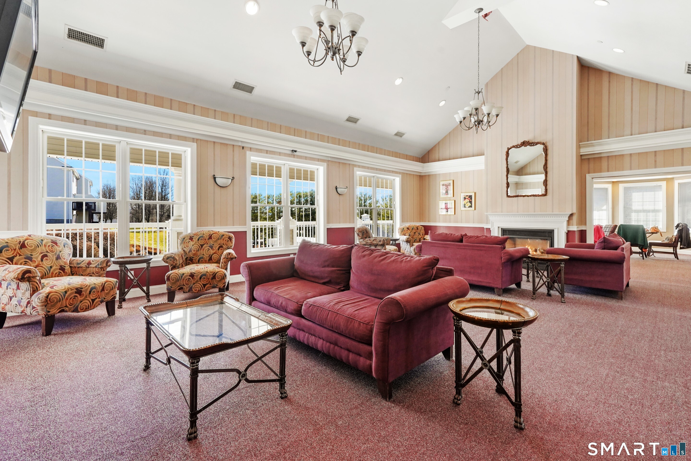 1104 Bradford Drive Unit: 1104