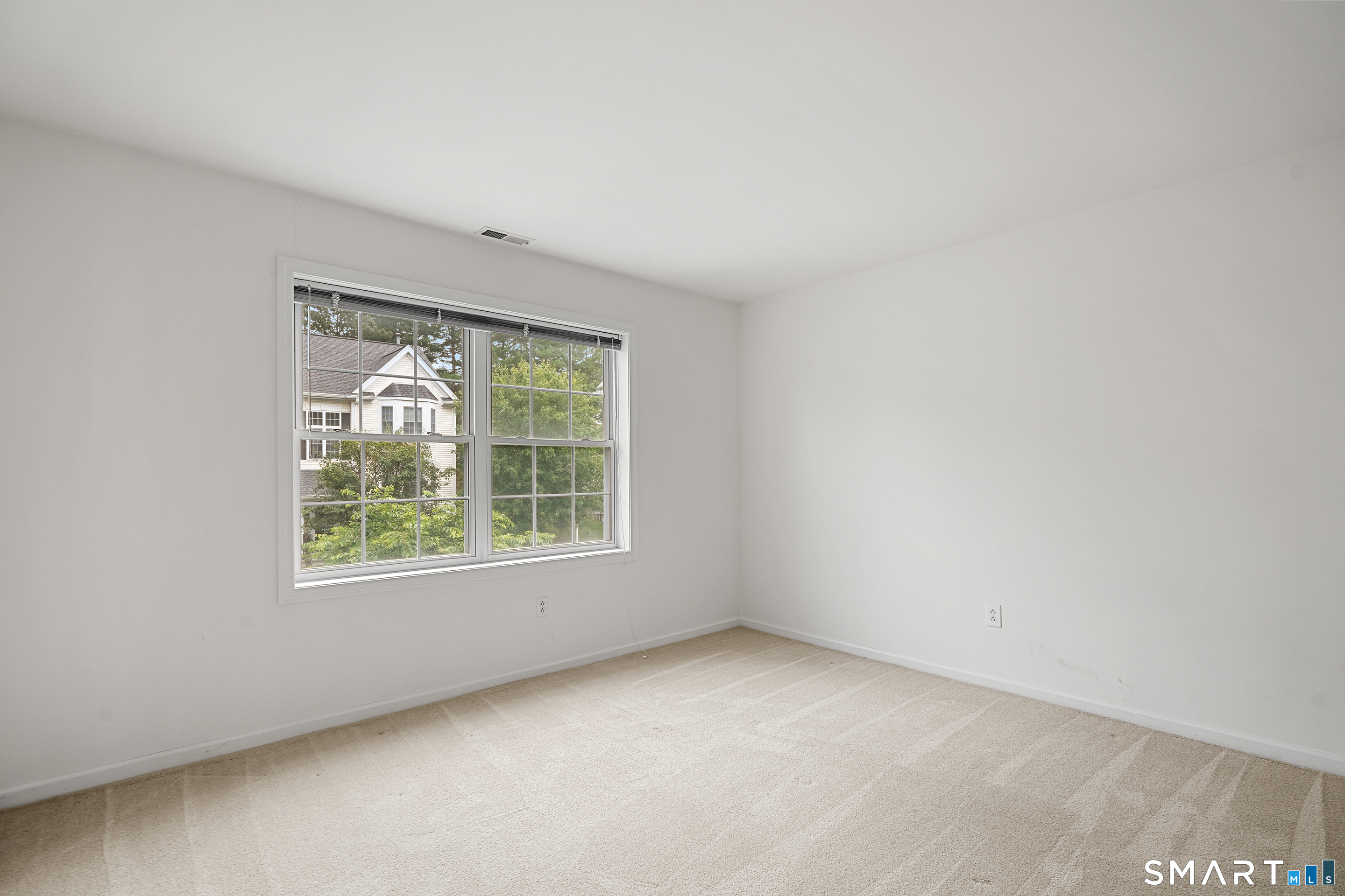 1104 Bradford Drive Unit: 1104
