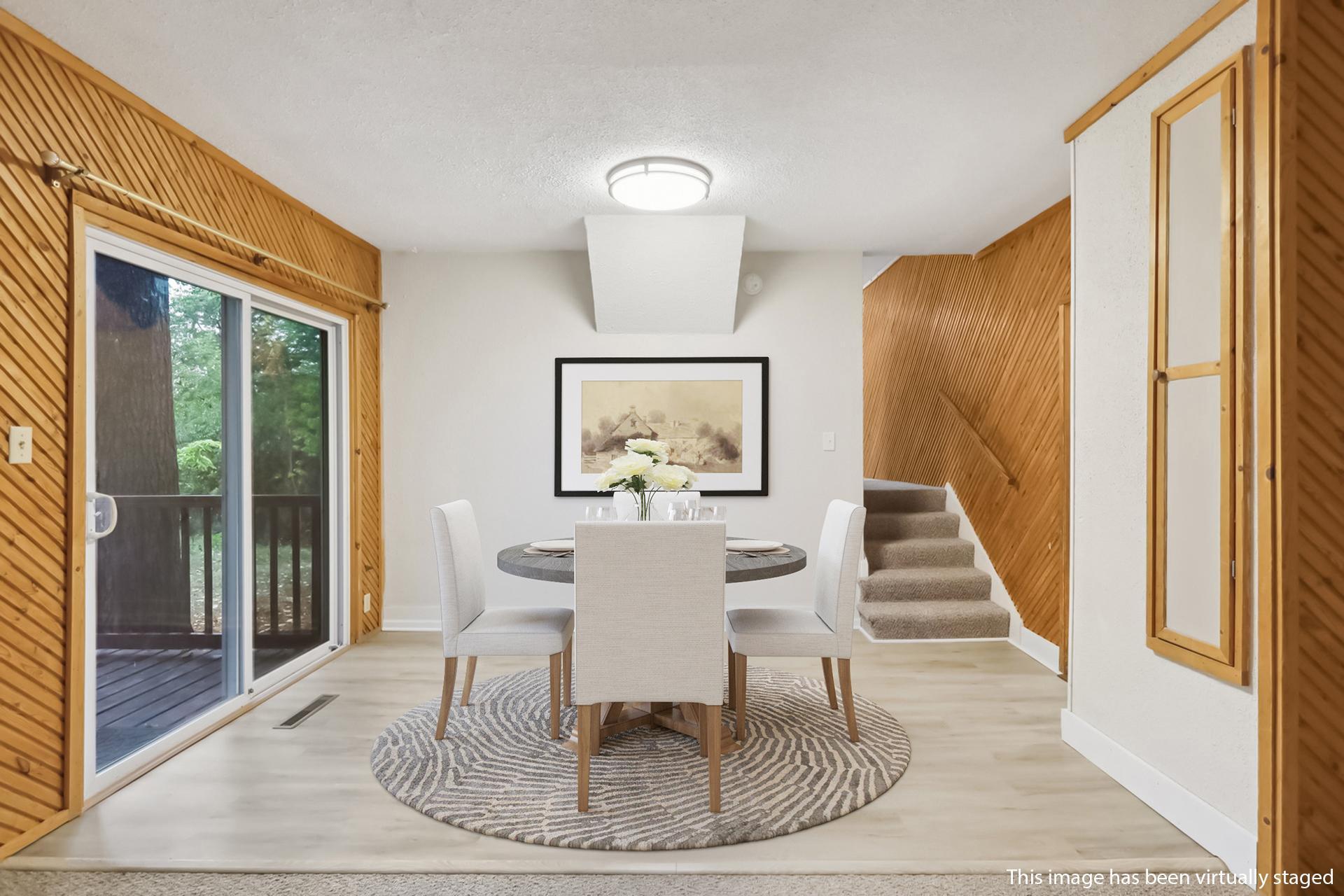 5724 Lynwood Boulevard