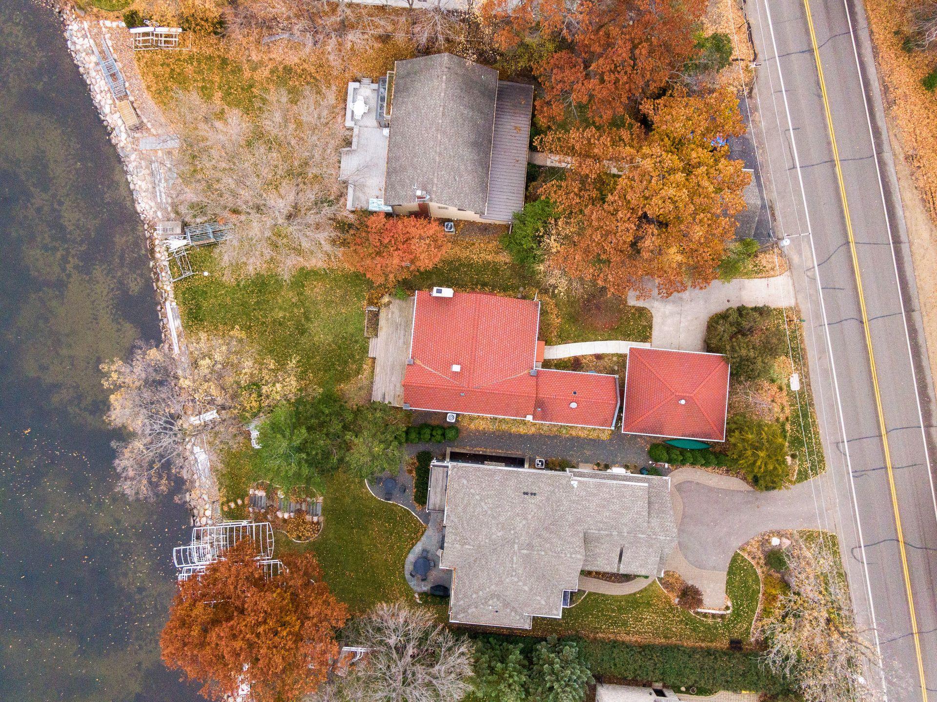 1760 Shadywood Road