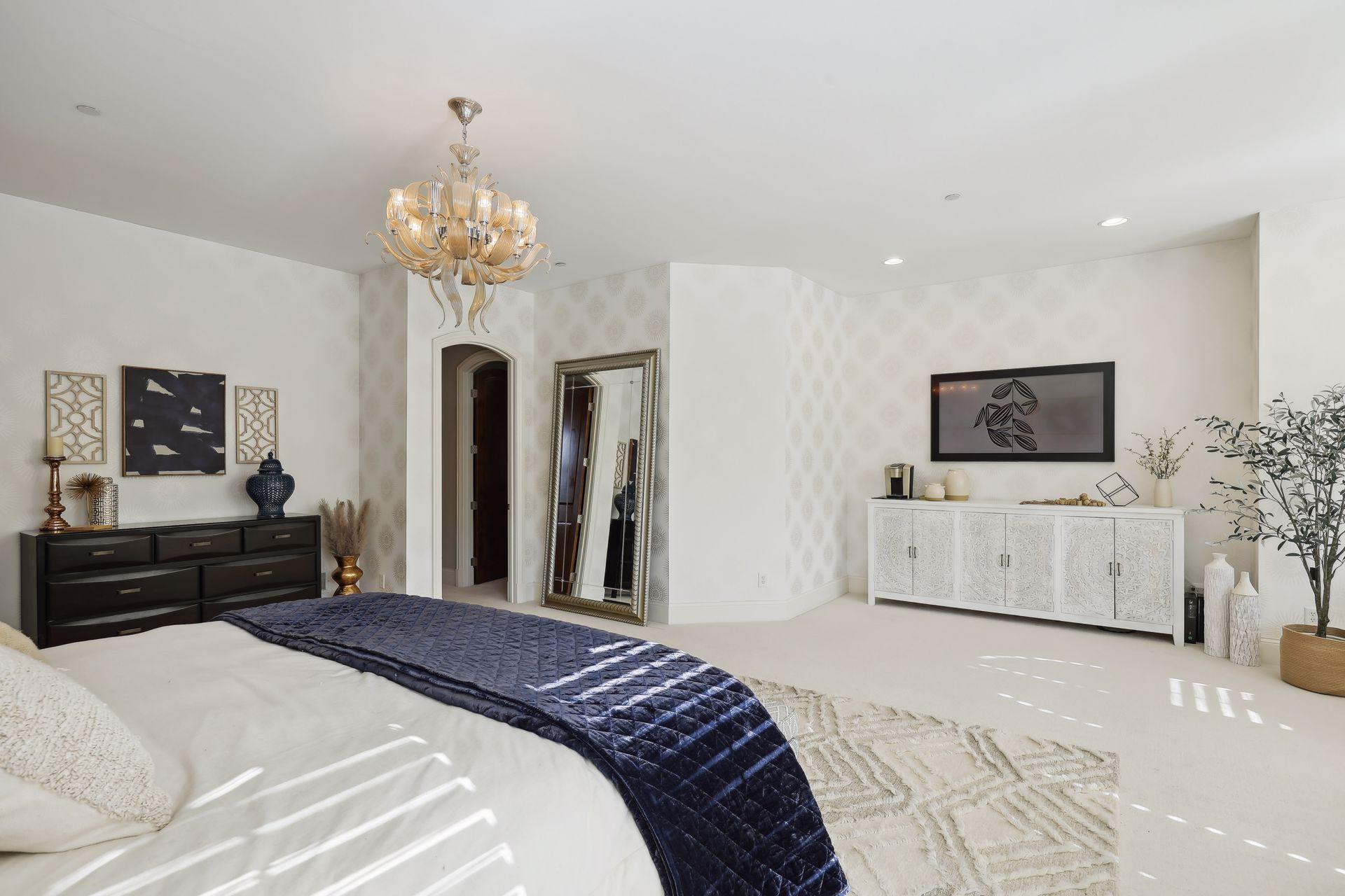 350 Calamus Circle