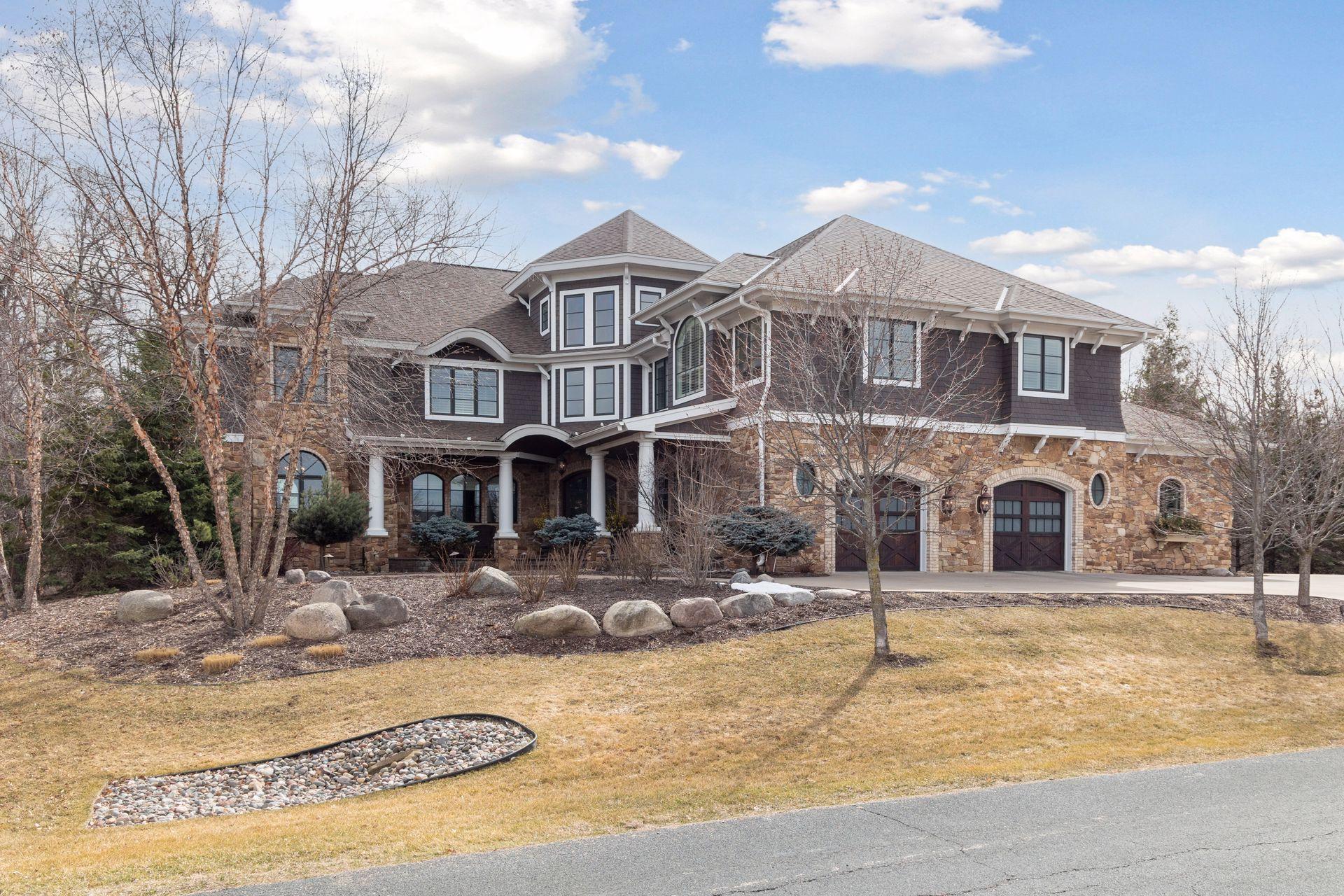 350 Calamus Circle